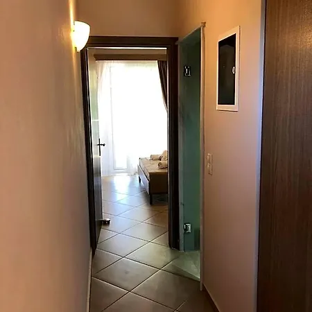 Mary 1 & Fresh!